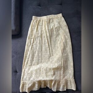 La Maregold Women's butter yellow Eyelet Midi Skirt - M